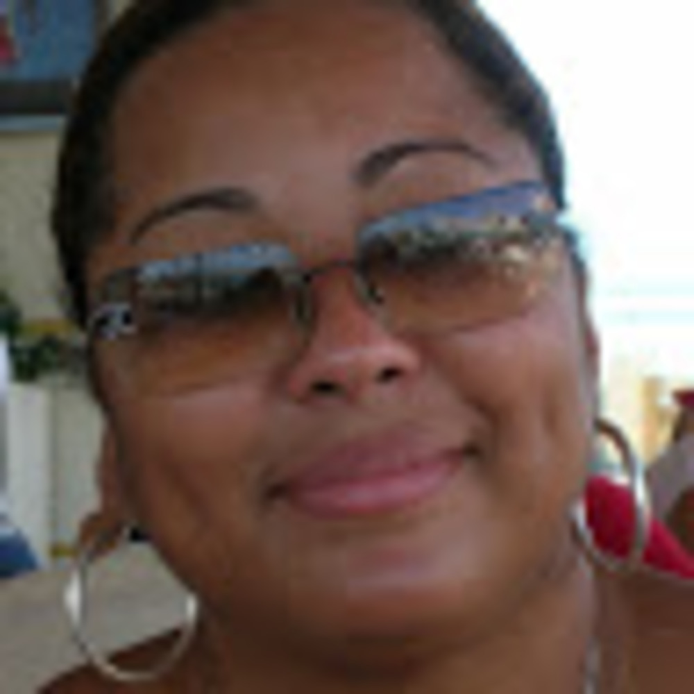 Meet your Posher, Denise